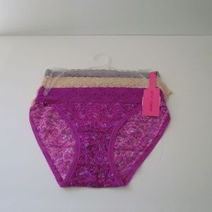 Betsey Johnson 3 Pack Lacey Bikini - NWT